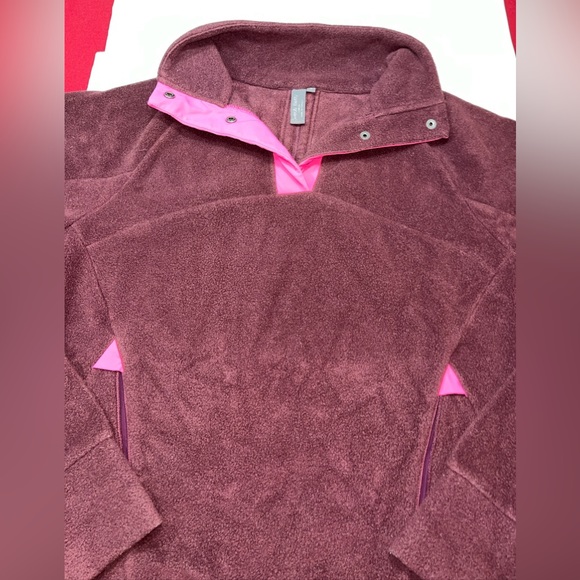 SWEATY BETTY Sweatshirt Altitude Thermal Half SNAP Plum Red Side Zippers Pockets - Picture 4 of 16